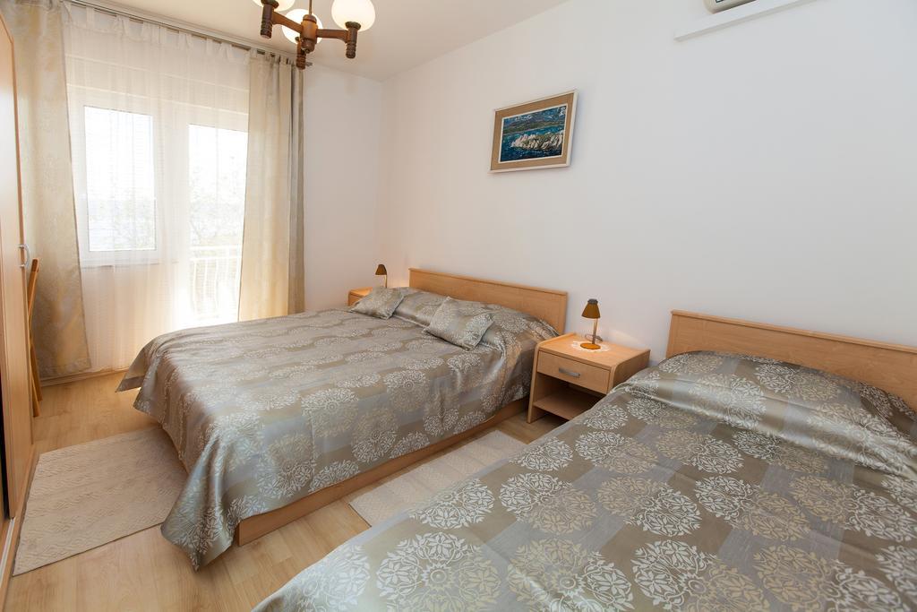 Apartment Pavica Novi Vinodolski Exterior photo